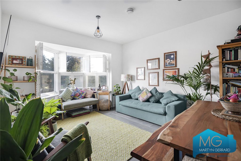 Property photo 1 of 13 Picture No. 16