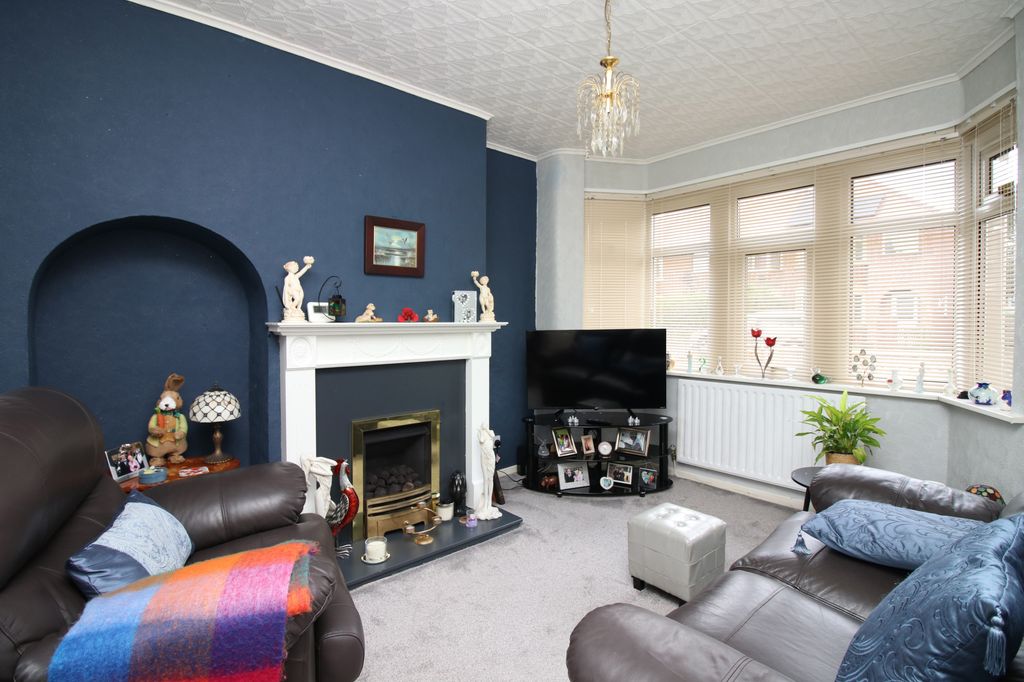 Property photo 3 of 15