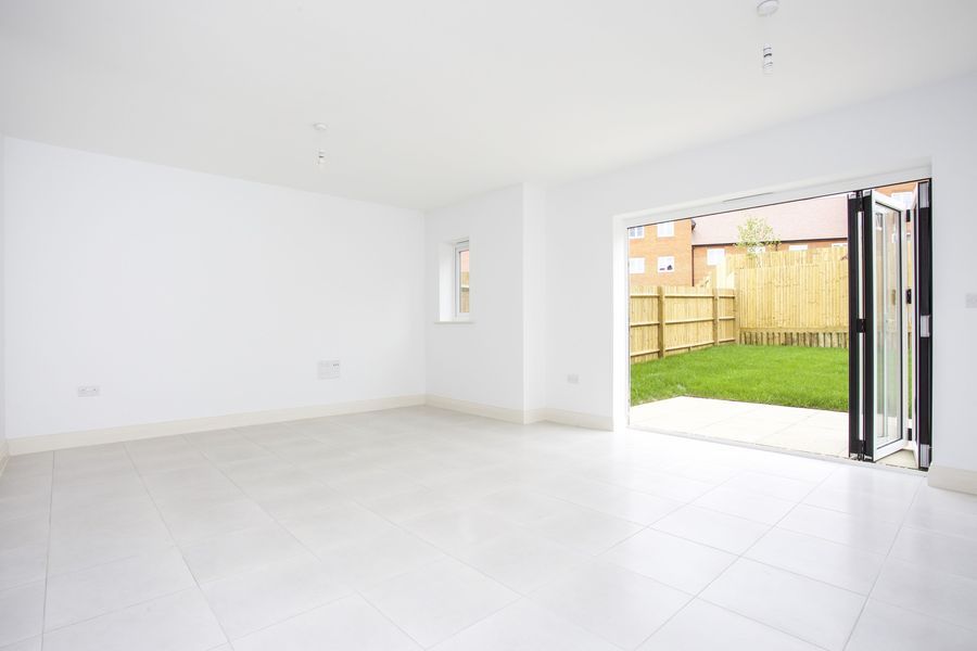 Property photo 3 of 12 3.Jpg