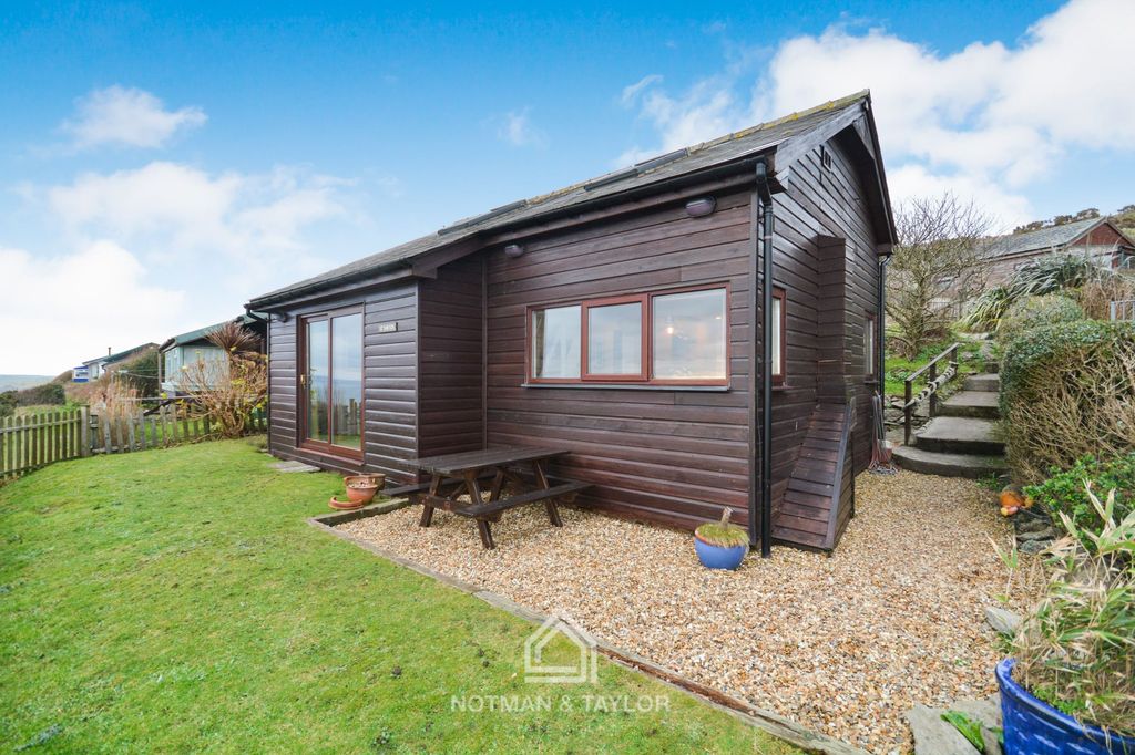 Property photo 1 of 26