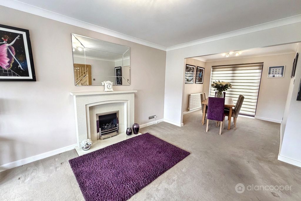 Property photo 3 of 33 5049974