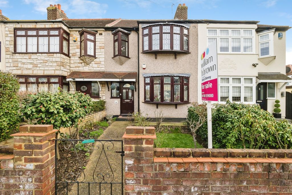 Property photo 1 of 20