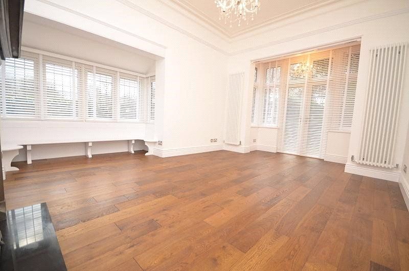 Property photo 2 of 11 Picture No. 08