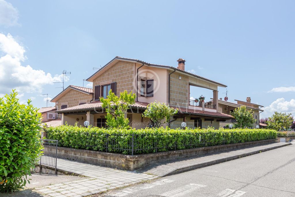 Property photo 1 of 26