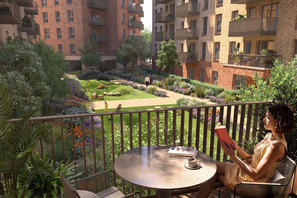 Property photo 1 of 7 Hendon Waterside - Parkside Square