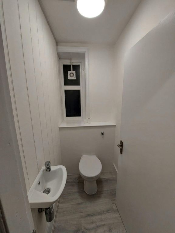 Property photo 3 of 10 0E5187433Eee419F827434B8d91364d4.Jpg