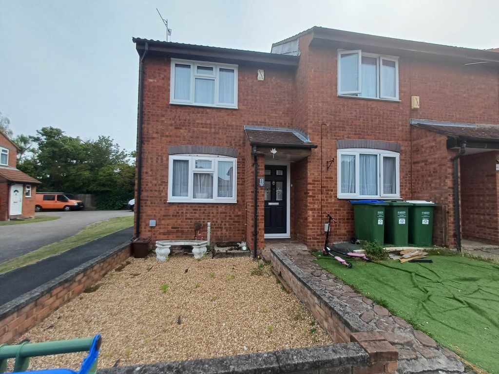 Property photo 1 of 8