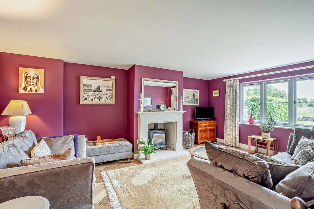 Property photo 2 of 19 Picture No. 07