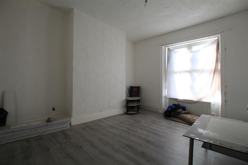 Property photo 3 of 7 Img_5455.Jpg