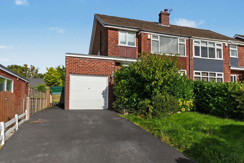 Property photo 1 of 1