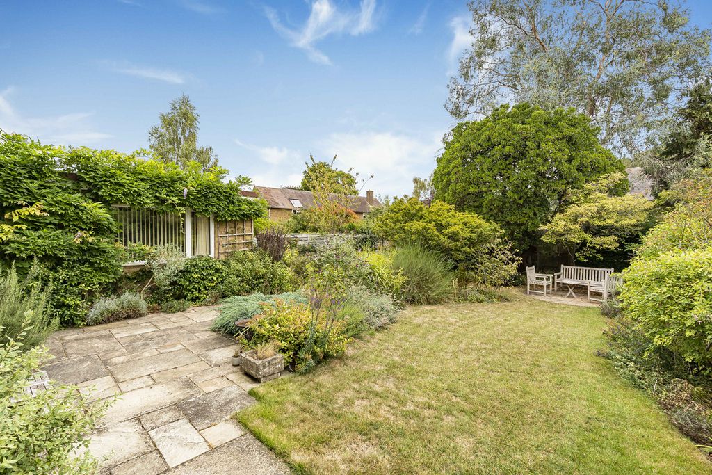 Property photo 2 of 22