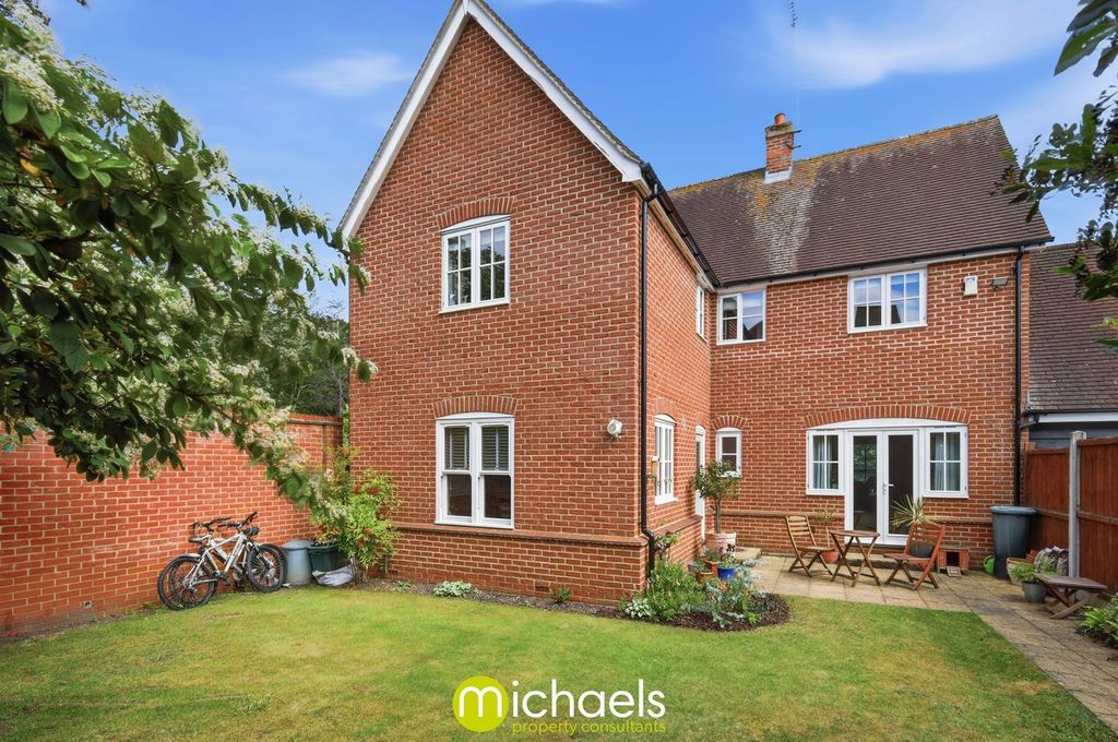 Property photo 2 of 35
