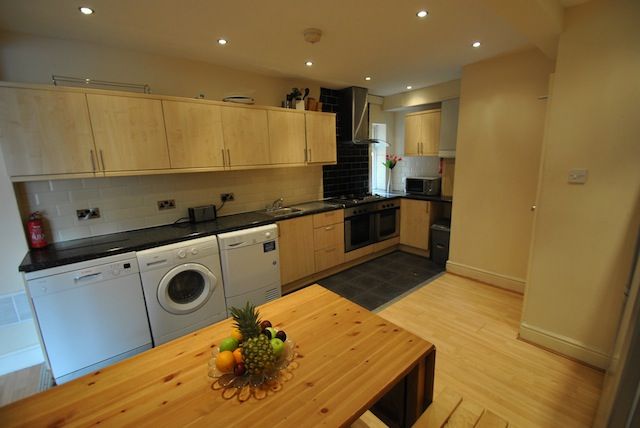 Property photo 3 of 10 Photo 3