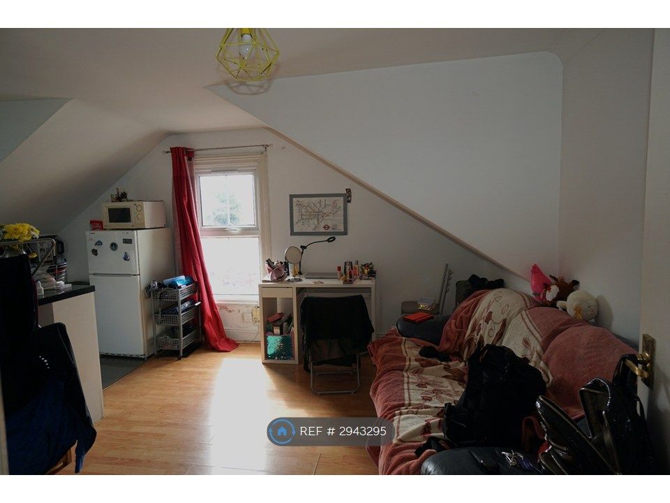 Property photo 2 of 4
