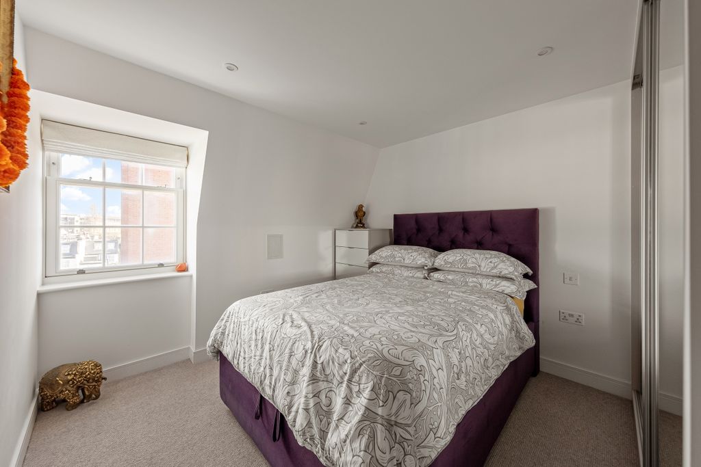 Property photo 3 of 13 094A0031