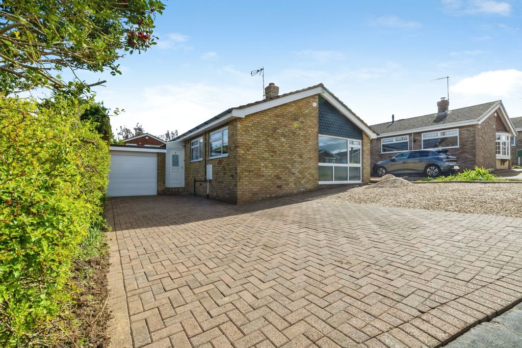 Property photo 1 of 15