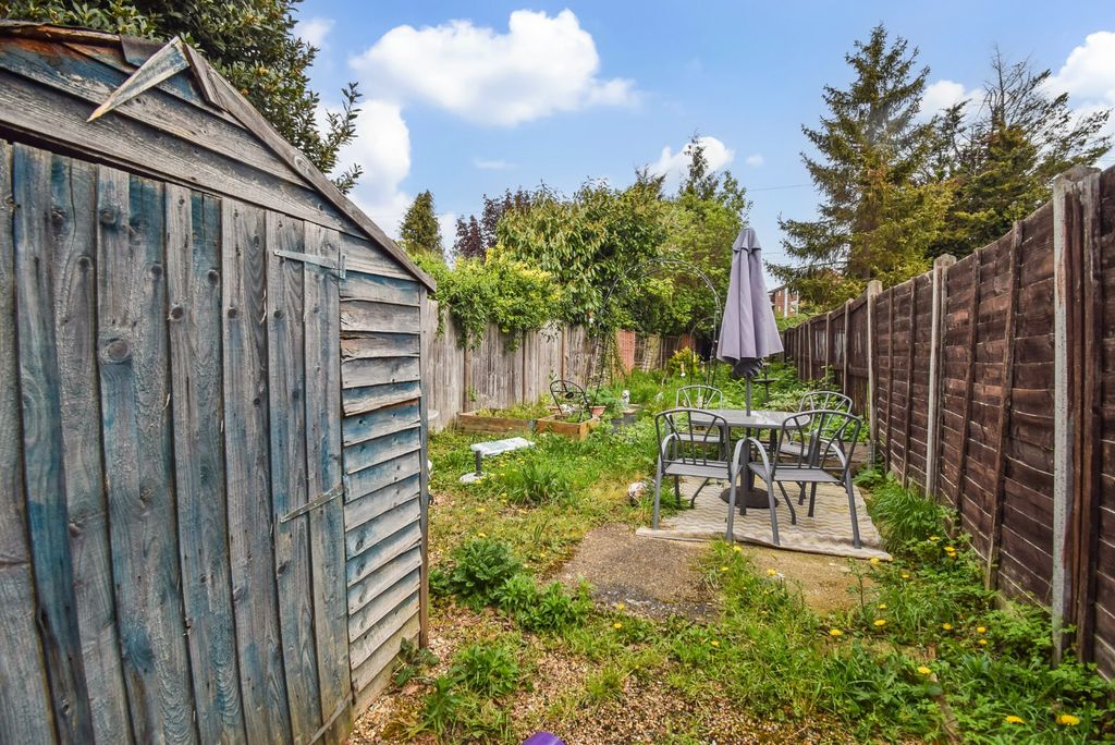 Additional image 5 of 2 bed terraced house for saleStanhope Road, Near Burnham, Berkshire SL1