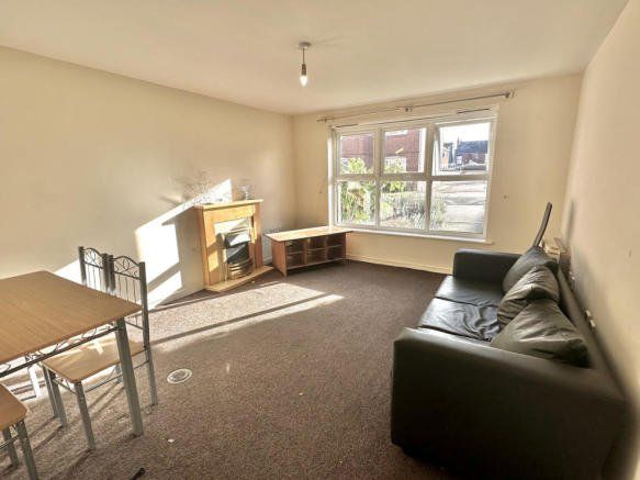 Property photo 3 of 13 Living Dining Room