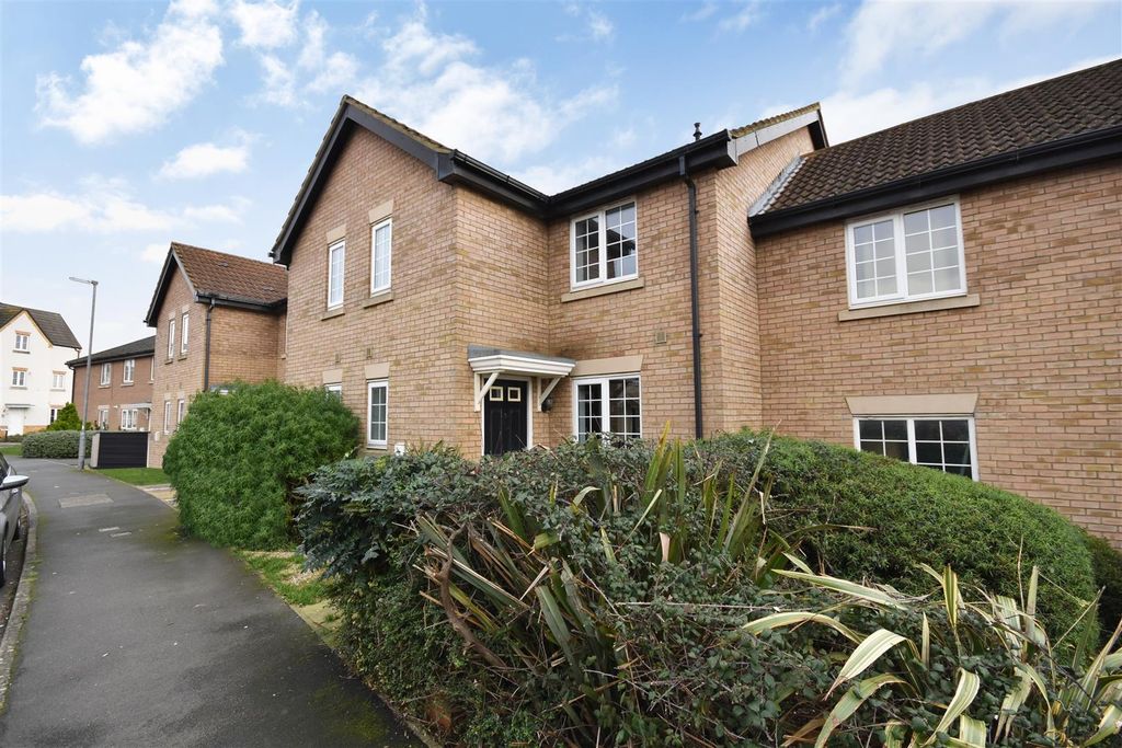 Property photo 1 of 12 Dsc_0077Dp.Jpg