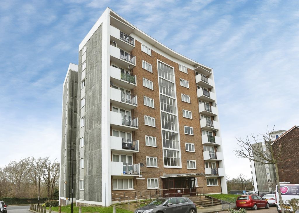 Property photo 2 of 11 Pbox-Img.Jpg