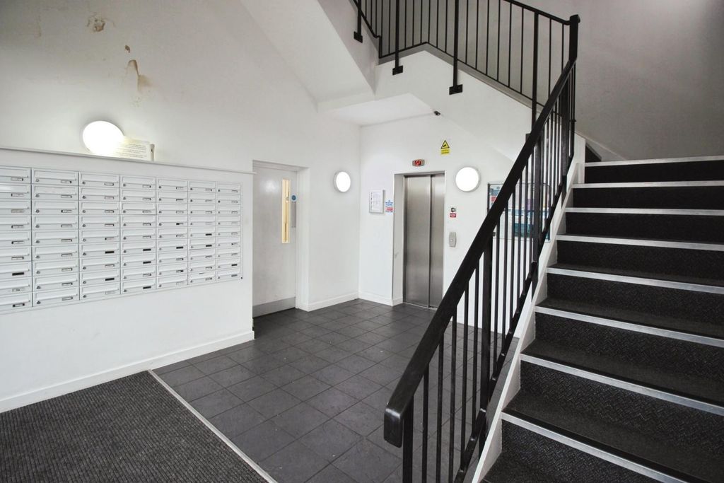 Property photo 2 of 14 9160E749-Img_5931.Jpg