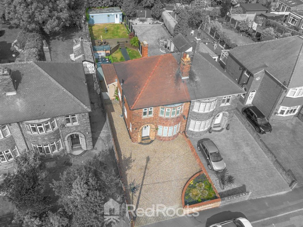 Property photo 2 of 33 3554153