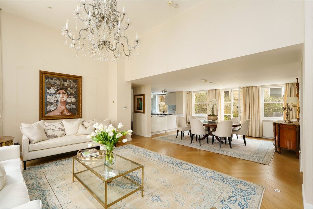 Property photo 3 of 13 Picture No. 02