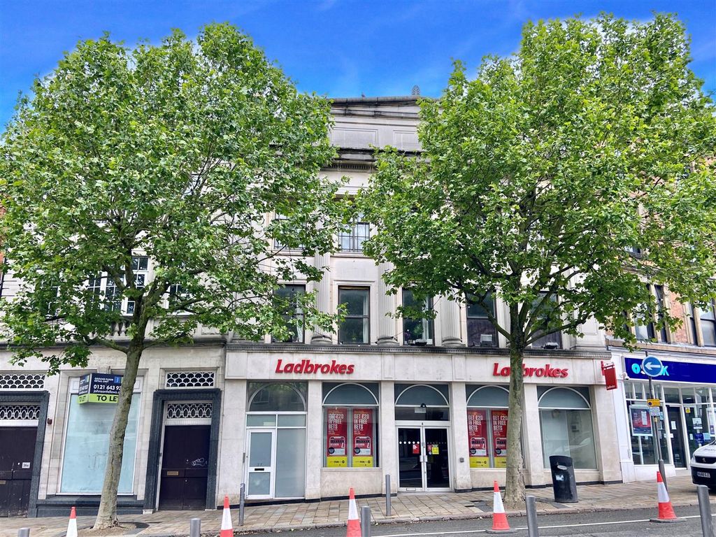 Property photo 1 of 3