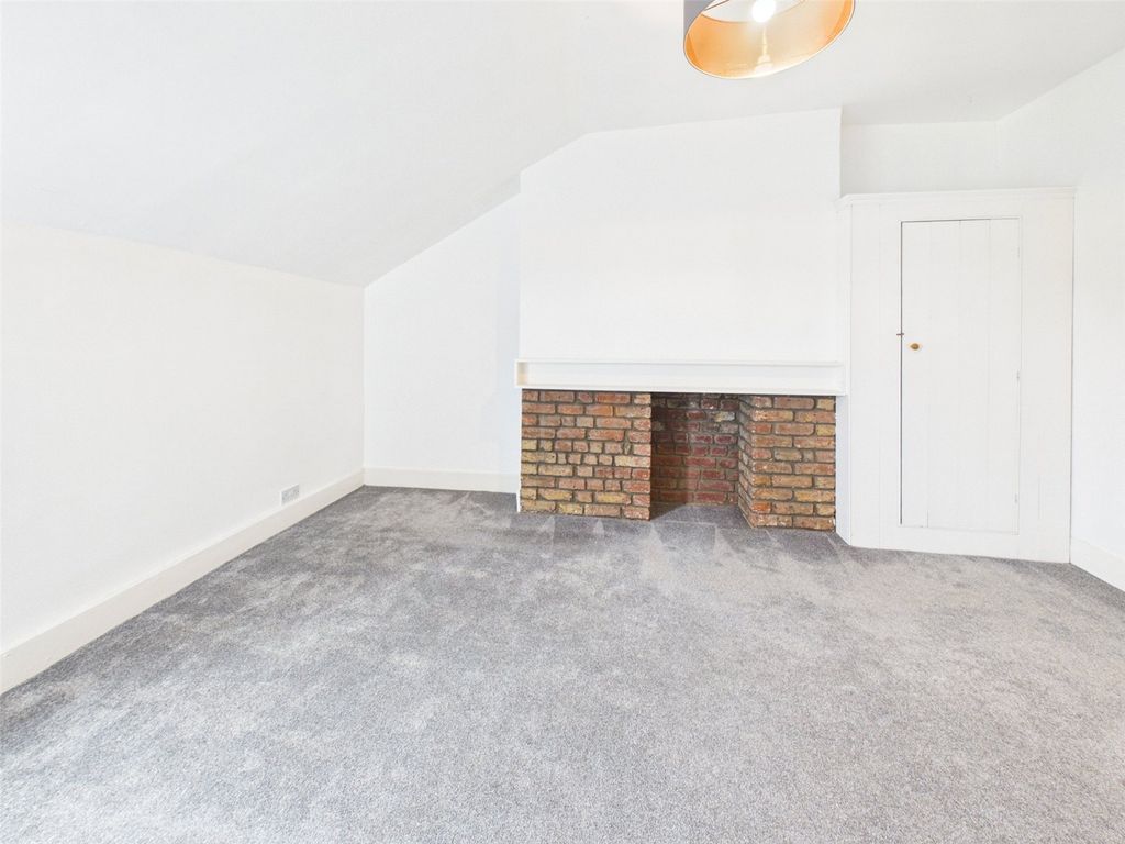 Property photo 2 of 9 Picture No. 05