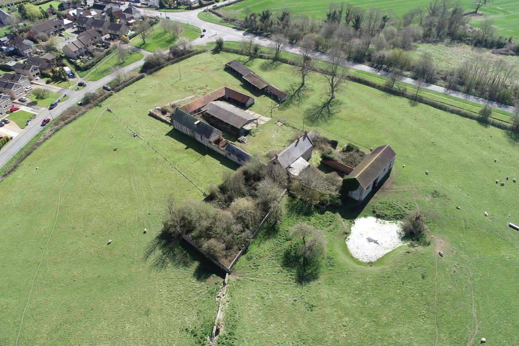 Property photo 3 of 7 Image 3