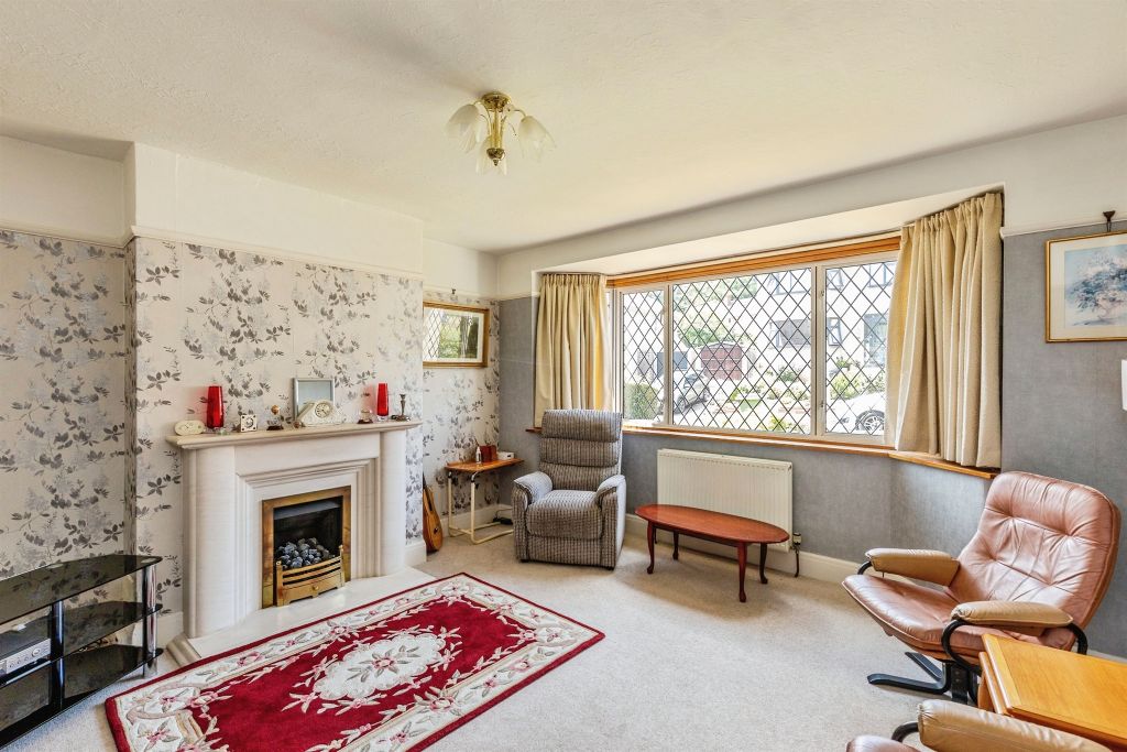 Property photo 3 of 17