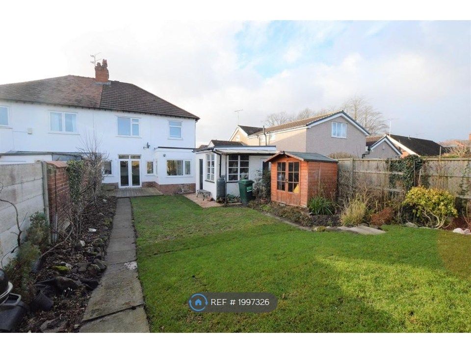 Property photo 2 of 9