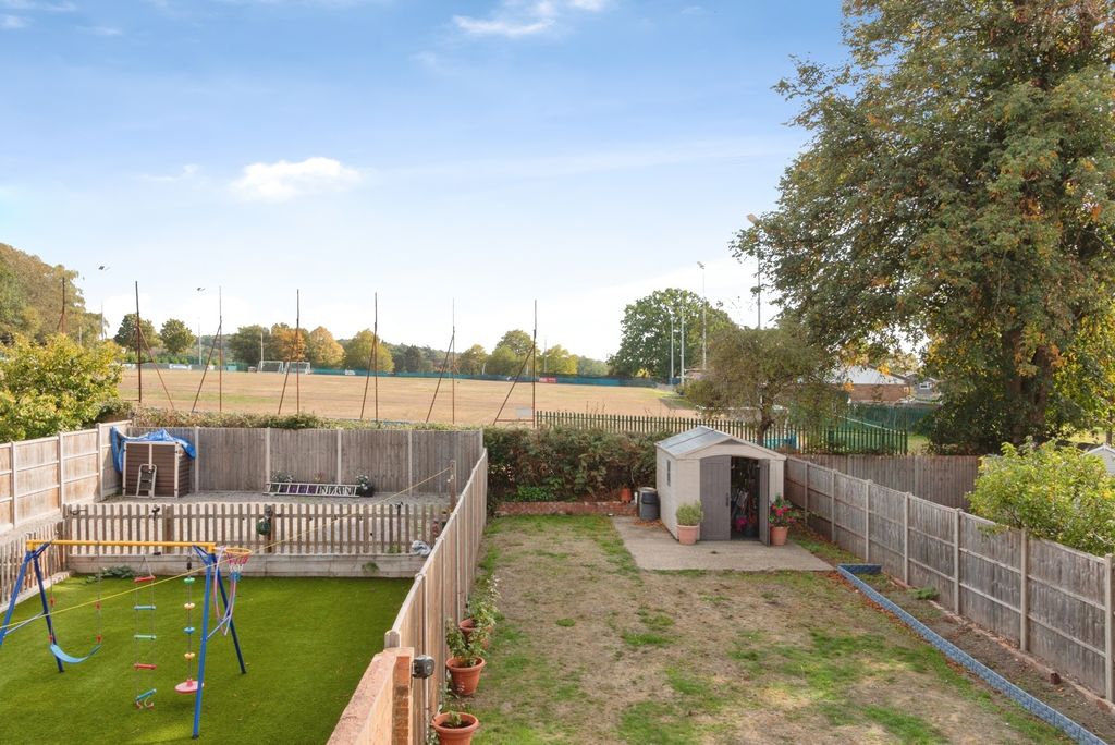 Property photo 3 of 17 Pbox-Img.Jpg