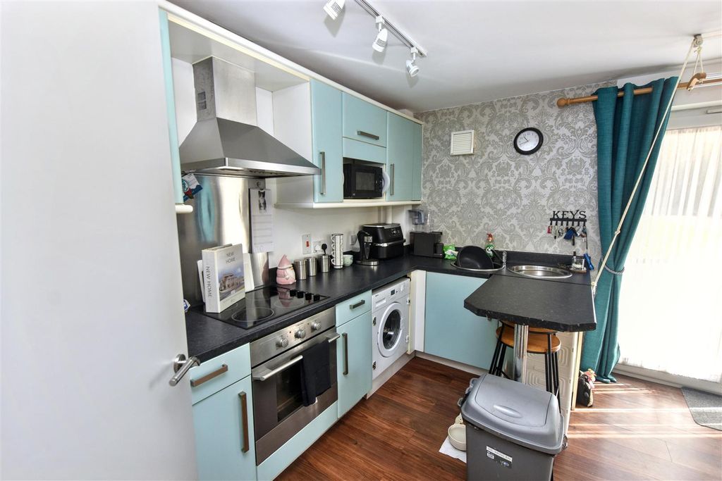 Property photo 2 of 11 Dsc_9098.Jpg