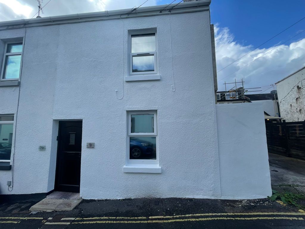 Property photo 1 of 2