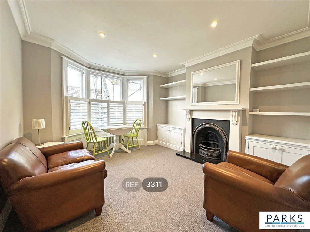 Property photo 2 of 6 Living Room