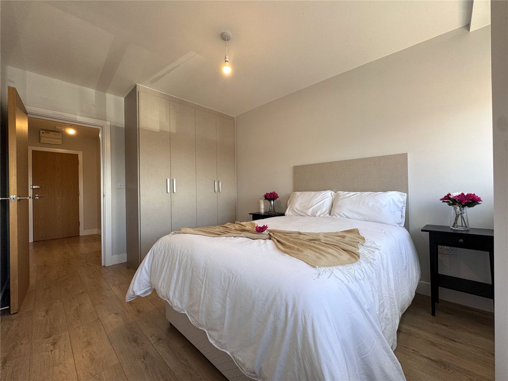 Property photo 2 of 13 Picture No. 08