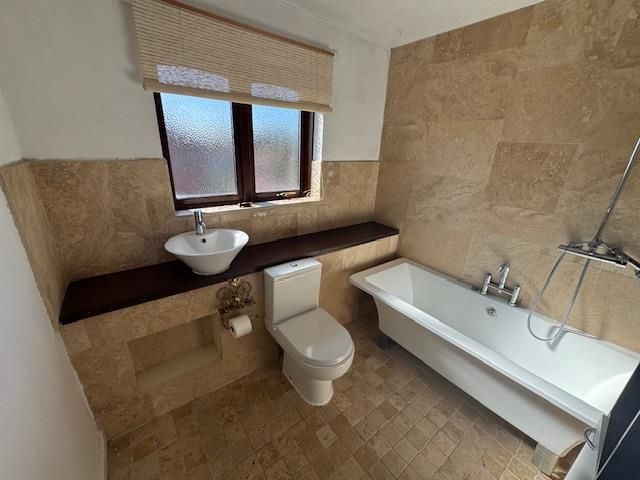 Additional image 18 of 5 bed detached house to rentKingfisher Reach, Boroughbridge YO51