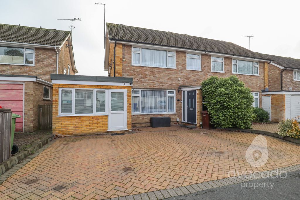 Property photo 1 of 17 4859271