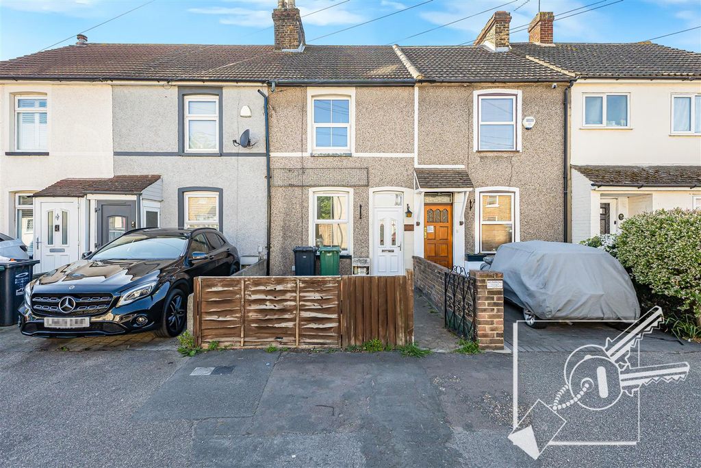 Property photo 1 of 32 Frontage