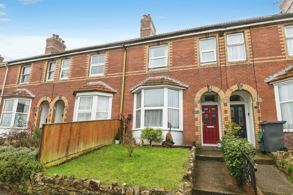 Property photo 2 of 14