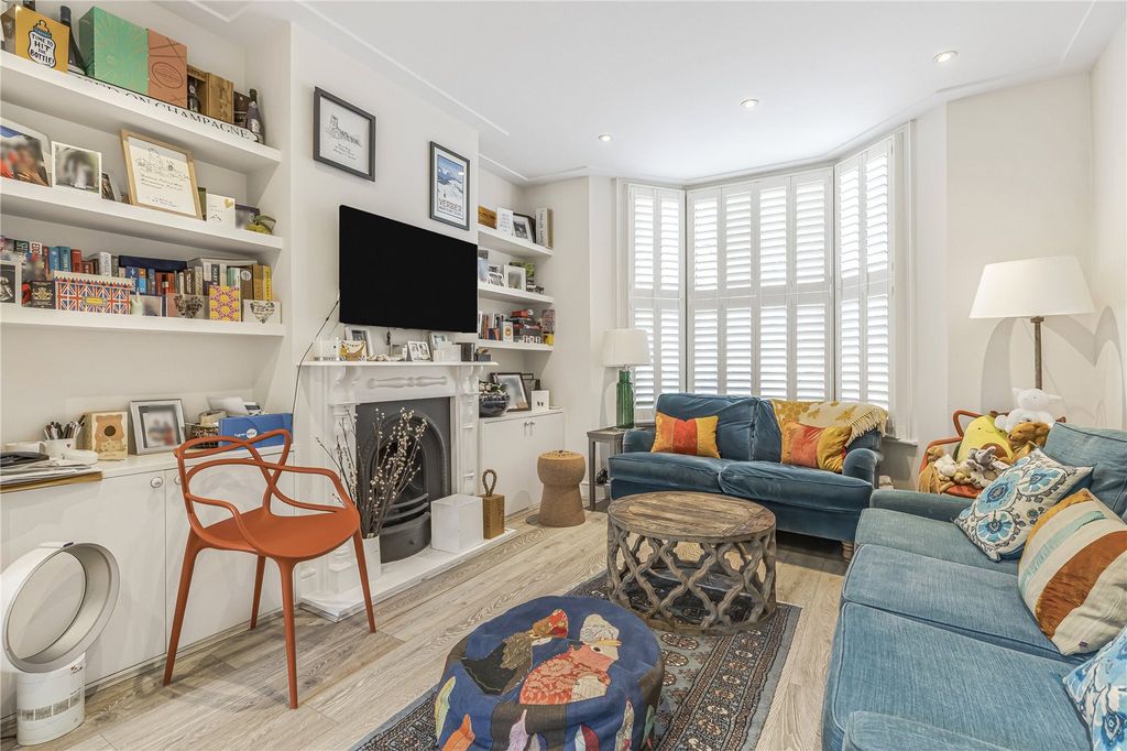 Property photo 1 of 25 Picture No. 17