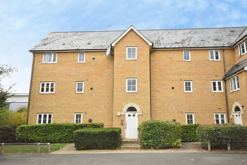 Property photo 1 of 10