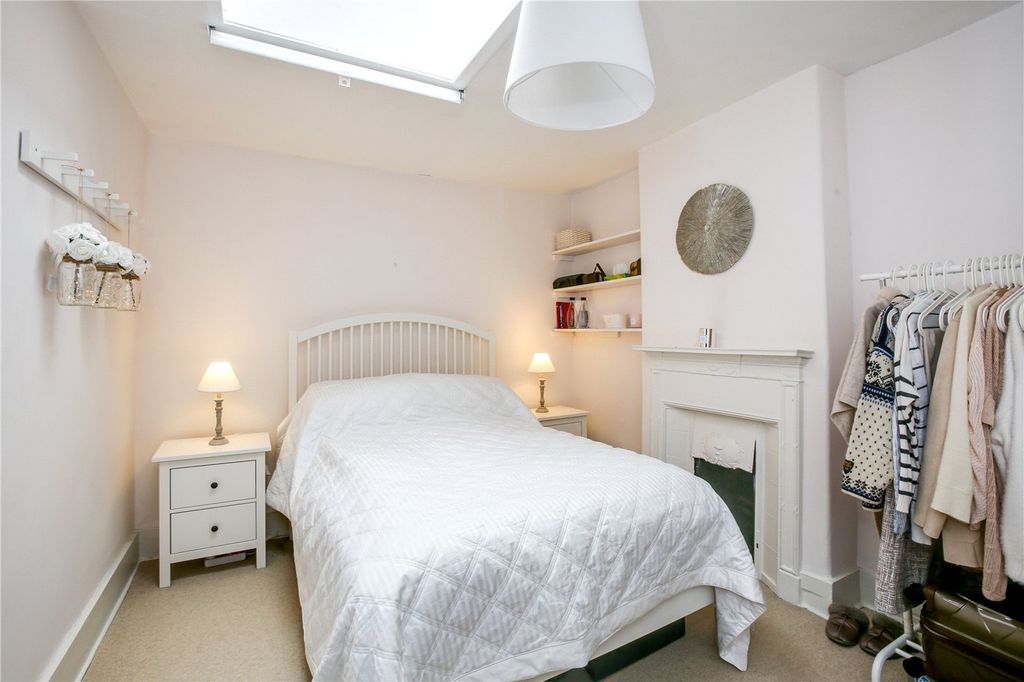 Property photo 3 of 7 Picture No. 20