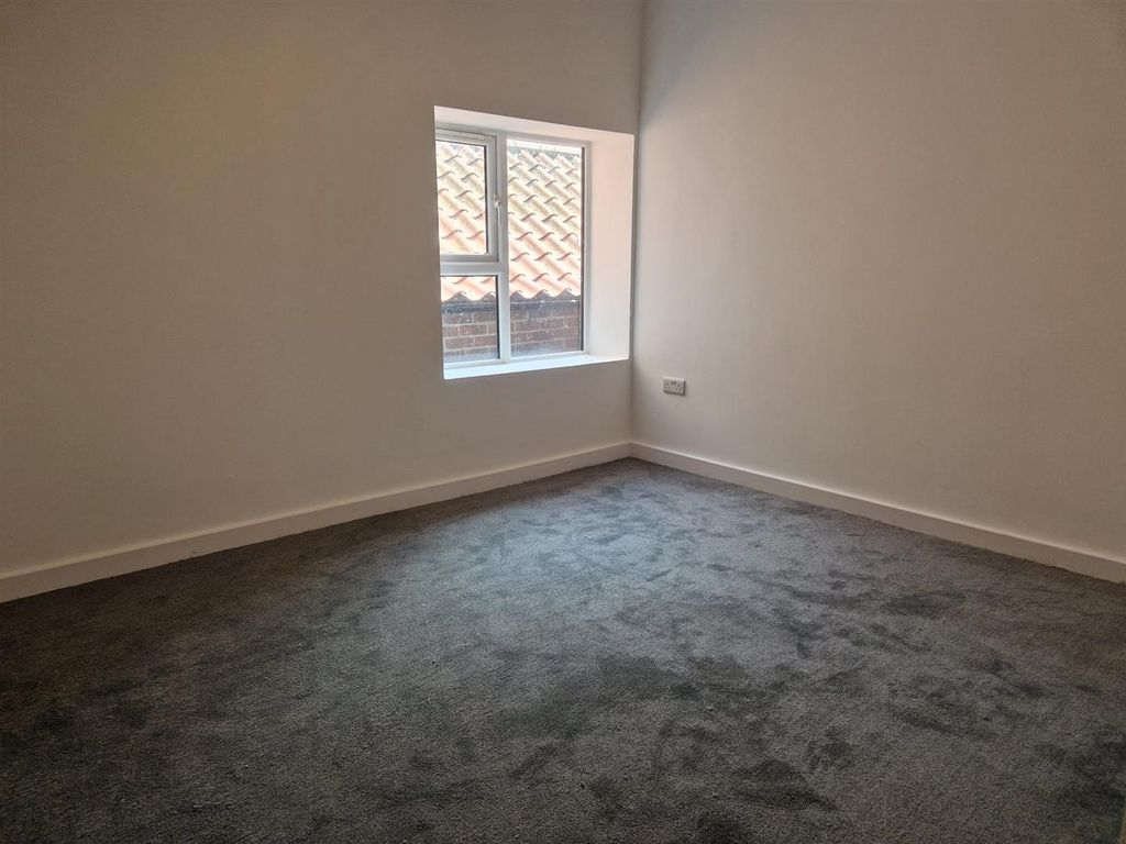 Property photo 3 of 7 Whatsapp Image 2024-08-01 At 14.25.45_35198657.Jpg