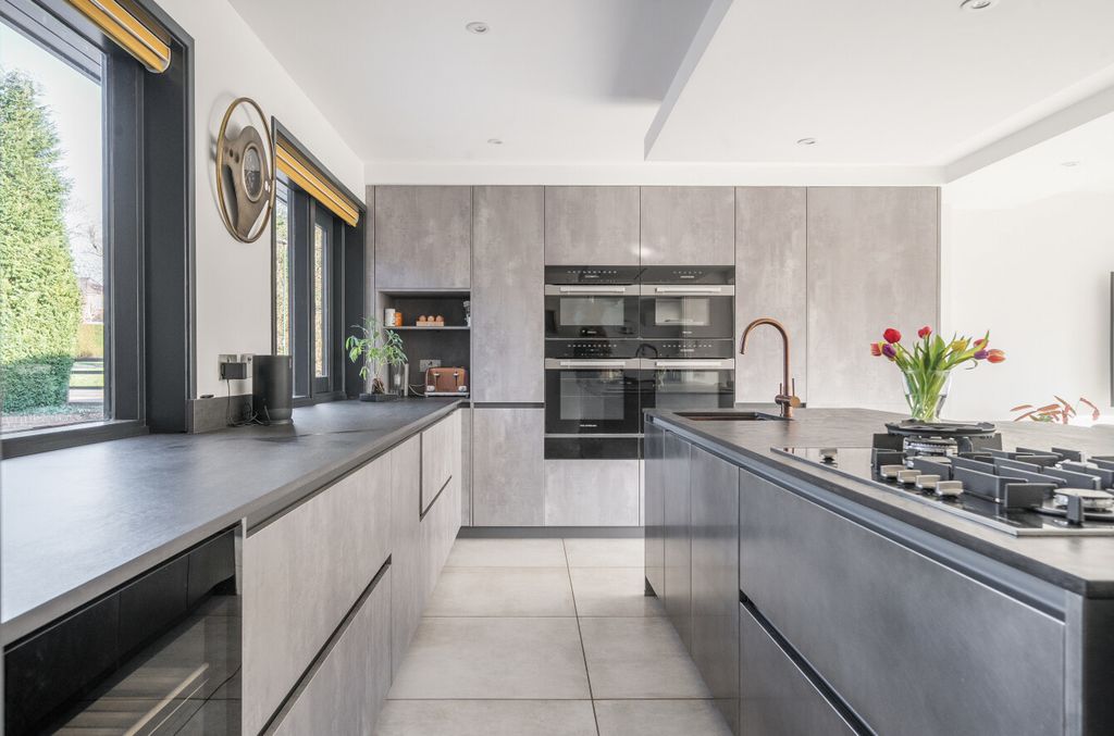 Property photo 1 of 31 1248521 (4).Jpg