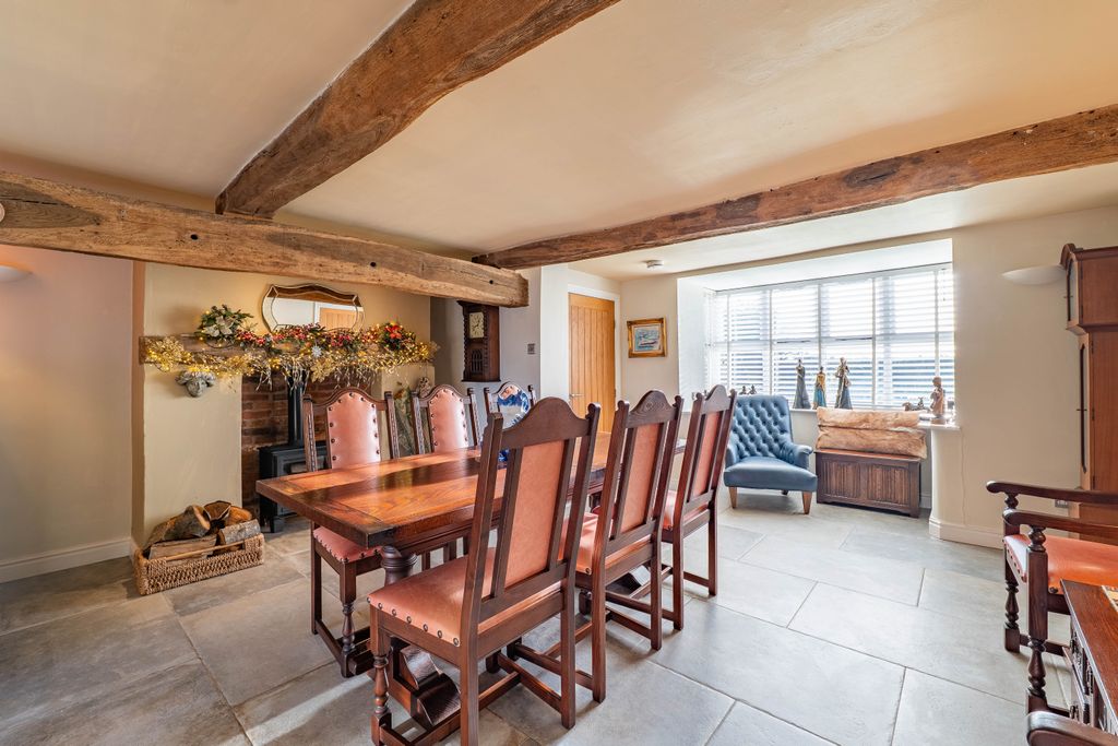 Property photo 3 of 22 Dining Room