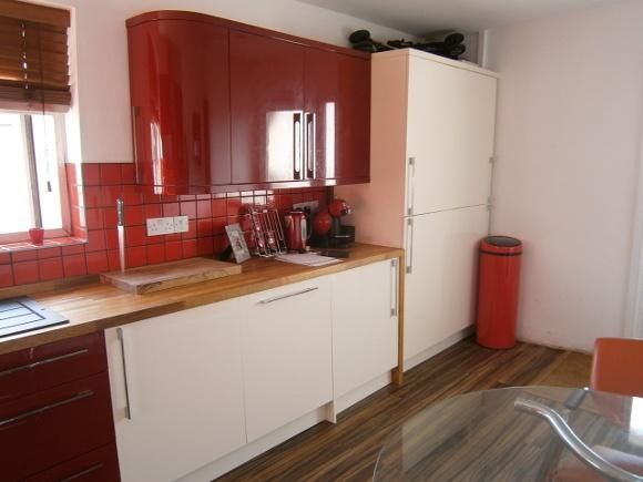 Property photo 1 of 4