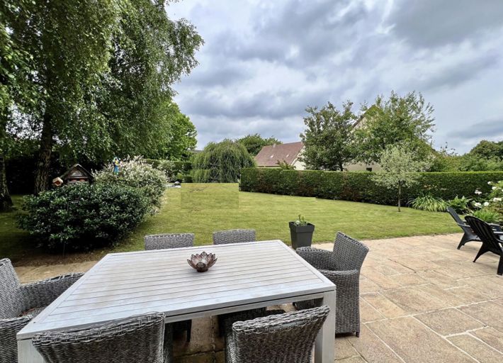 Property photo 2 of 18