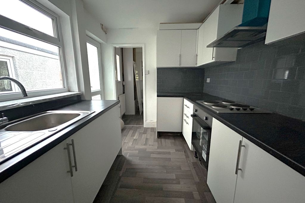 Property photo 2 of 9 Ccccc